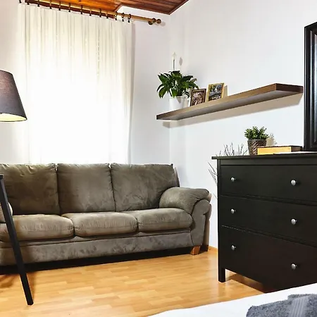 Apartment By The Castle Hill Ljubljana